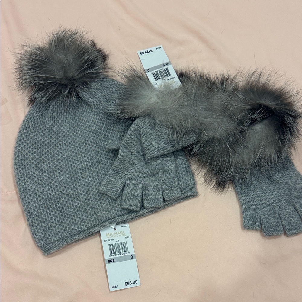 Michael Kors Charcoal Knit Hat and Glove Set